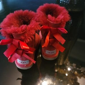 Girl's Ugg boots